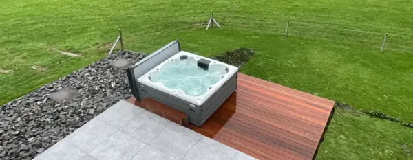 POSEIDON SPA OURANOS SPA PRENIUM LINE  6 PLACES
